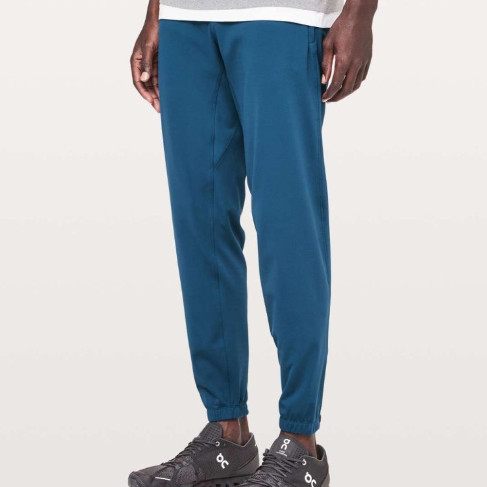 Lululemon Men's Surge Jogger 29" - Small